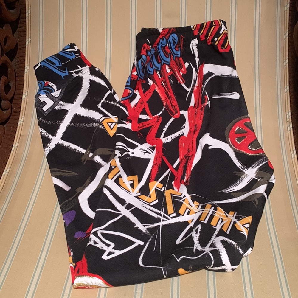 MOSCHINO LOVE GRAFFITI JOGGERS COTTON FABRICATION SIZE US 4 - Picture 5 of 13